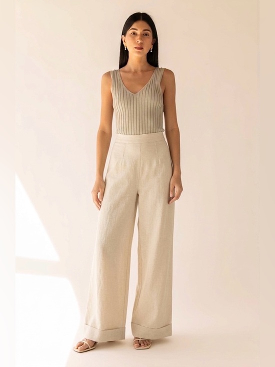 OAK + FORT Pants - Oak + Fort Wide Leg Cuffed Trouser Pants Size 8 Cream